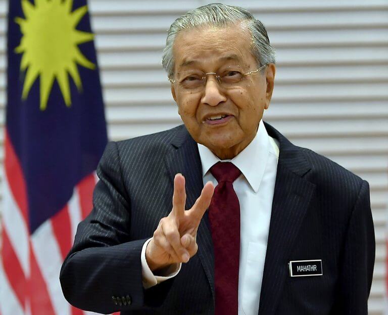 94-Year-Old Former Malaysian PM Mahathir Set to Form New Political Party