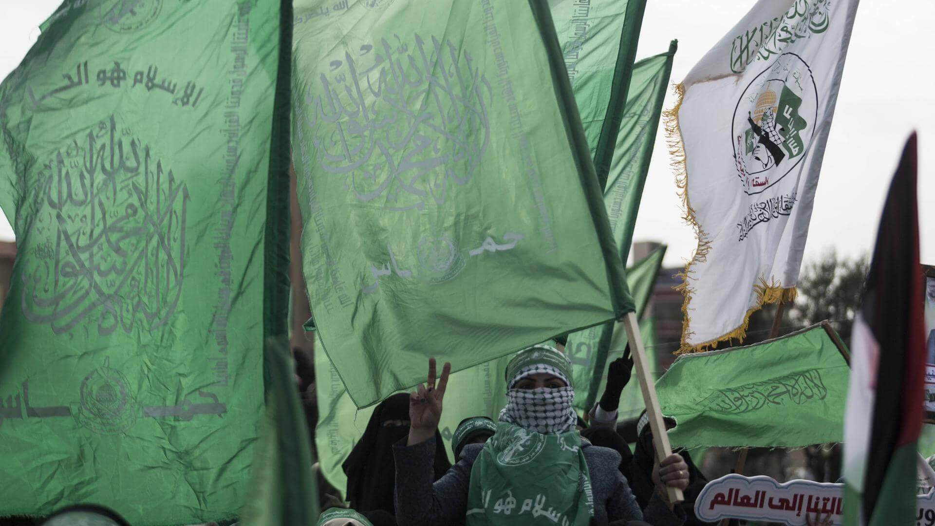 statecraft-germany-bans-hamas-flag-over-anti-semitic-attacks-during