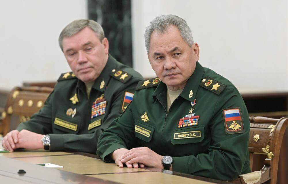 Russian Defence Minister Shoigu Urged to “Shoot Himself” Over Failures in Ukraine