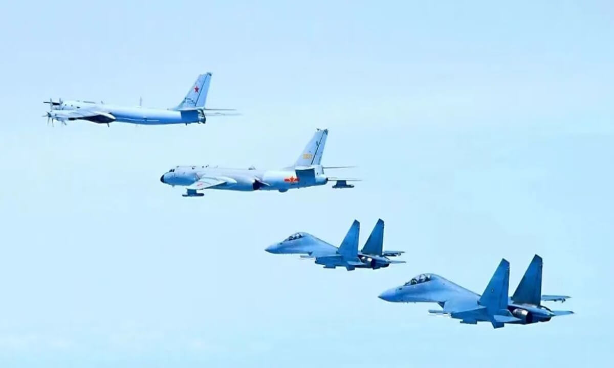 South Korea Dispatches Jets as China, Russia Conduct ‘Routine’ Patrol in Air Defence Zone