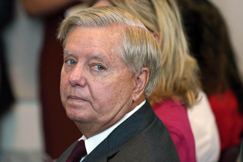 Republican Senator Lindsey Graham Proposes ‘Draconian’ National 15-Week Abortion Ban