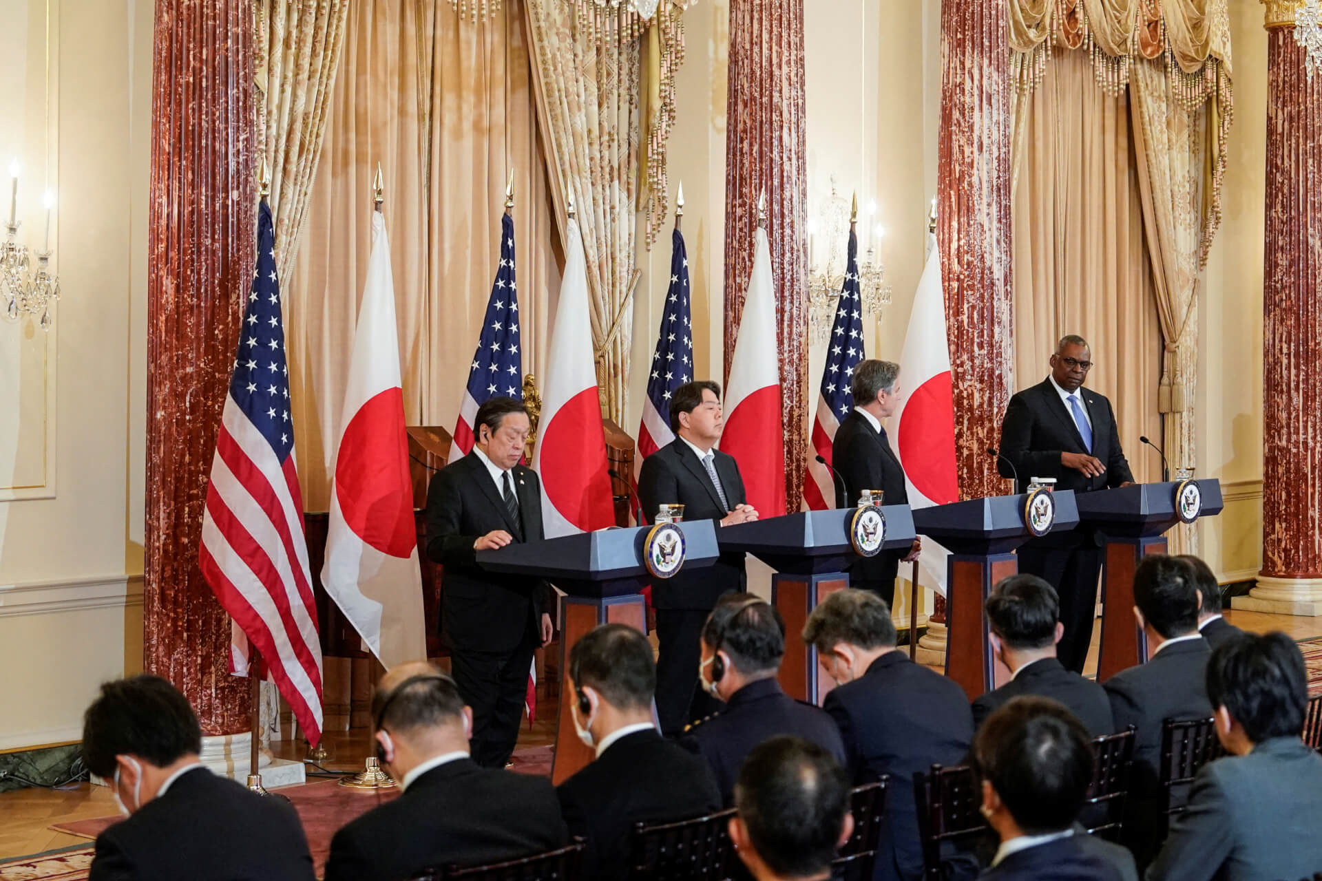 US to Strengthen Military Presence in Japan to Counter China